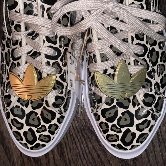 Adidas Sleek Super Sneaker -Leopard Size 9.5 - Picture 5 of 10